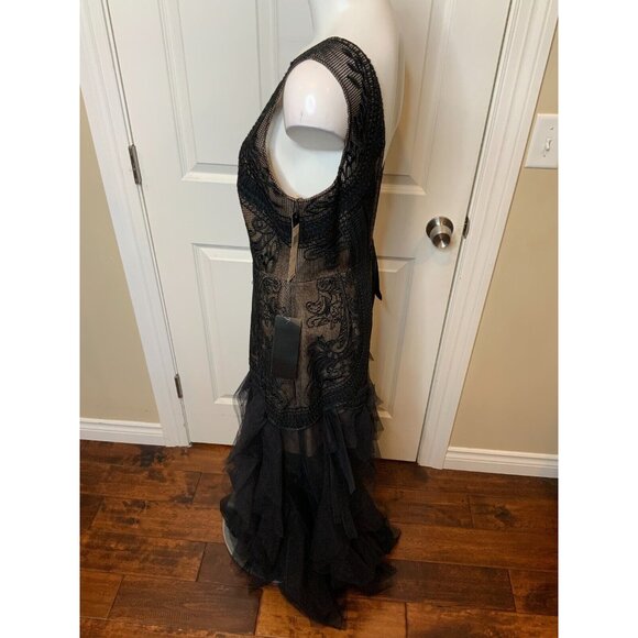 BCBG Max Azria Black Lace Embroidered Tulle Vivica Gown NWT $598, Size 10 - Picture 6 of 8